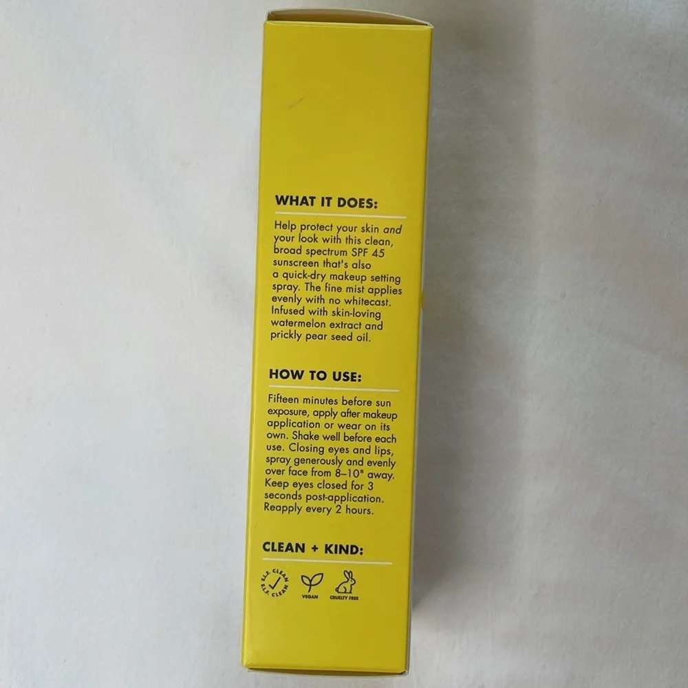 e.l.f. Suntouchables All Set For Sun 45 SPF  Sun Protection and‎ Setting Spray.